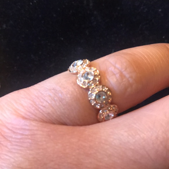 Authentic signed Swarovski Crystals Rose gold Angelic bracelet and ring 55 set. - Picture 9 of 12